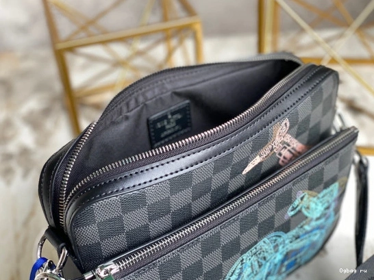 TRIO VUITTON LOUIS MESSENGER 0709
